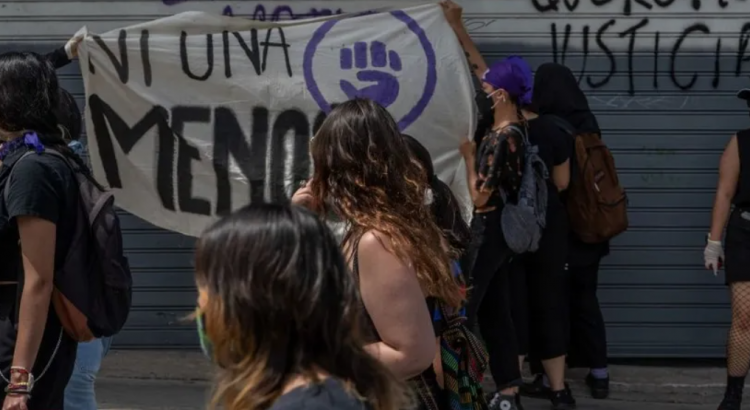 Cada 28 horas la vida de una mujer es arrebatada en Baja California