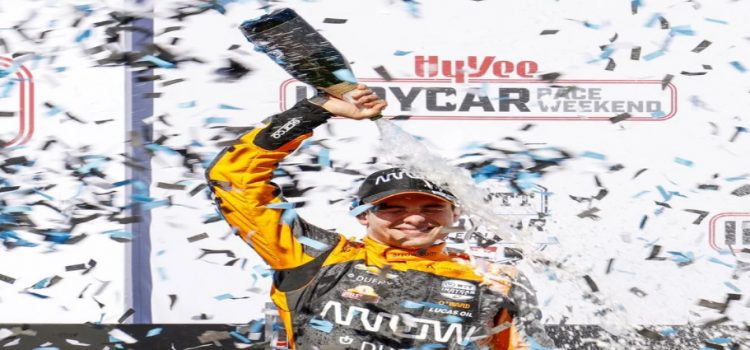 Mexicano Pato O’Ward primer lugar del Premio de Iowaa de la IndyCar