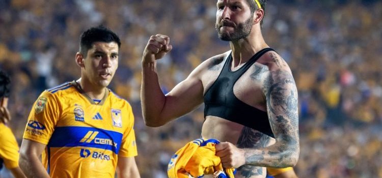 Tigres golea a Monterrey en el Clásico Regio