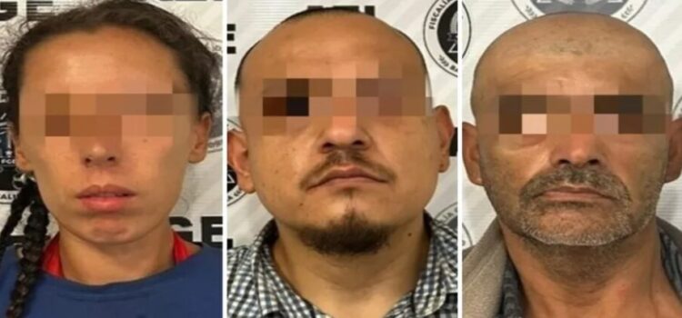 Detienen a tres por trasladar cuerpos en carrito de supermercado