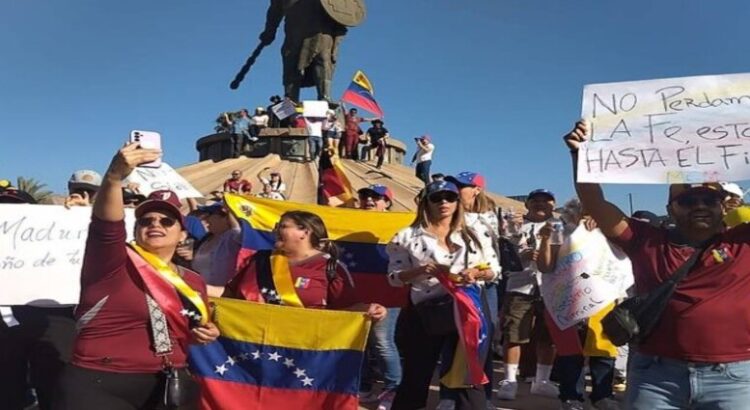 Venezolanos exigen desde Tijuana una Venezuela Libre