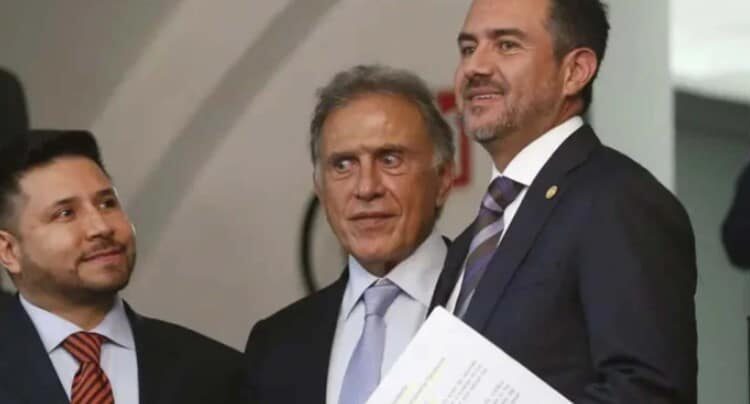 PAN expulsa a los Yunes por votar a favor de la reforma judicial