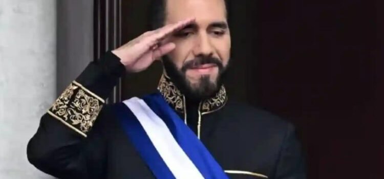 Aprueba Congreso reelección indefinida en El Salvador