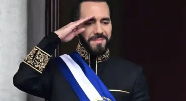 Aprueba Congreso reelección indefinida en El Salvador