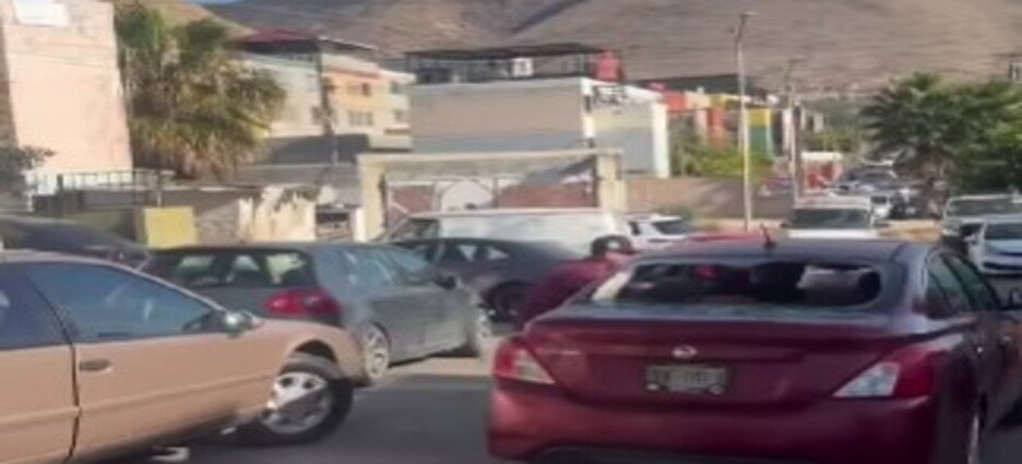 Festejo por el Día de las Madres termina en pelea campal en Tijuana