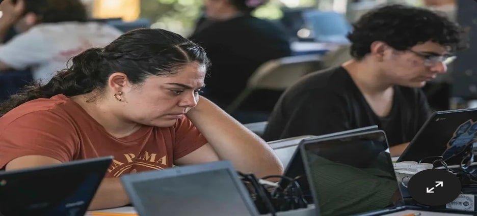 UNAM detecta intentos de trampa en examen de control en Tijuana y León